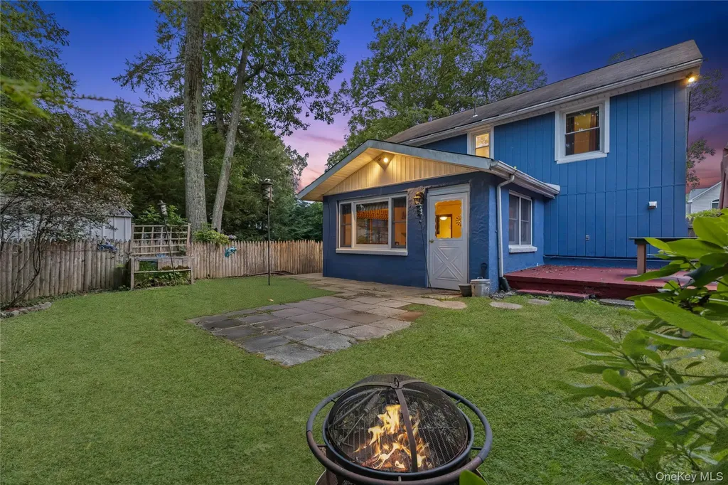 11 Orleans Road Patterson NY 12563