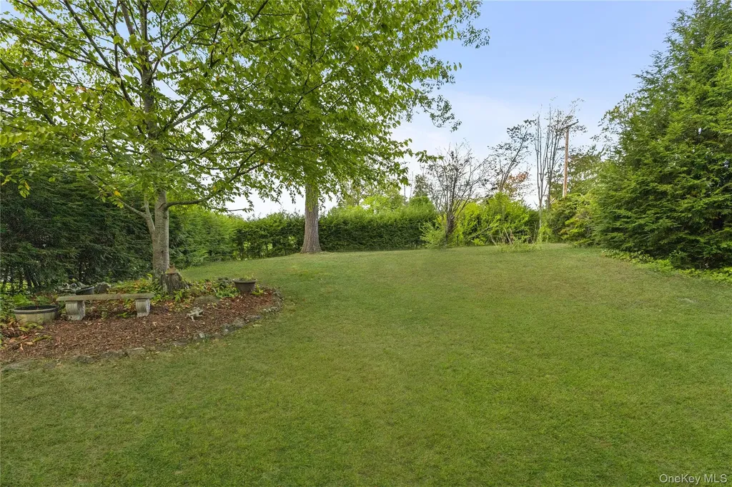 11 Orleans Road Patterson NY 12563
