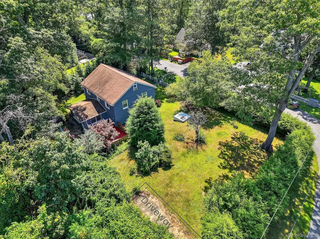 11 Orleans Road Patterson NY 12563