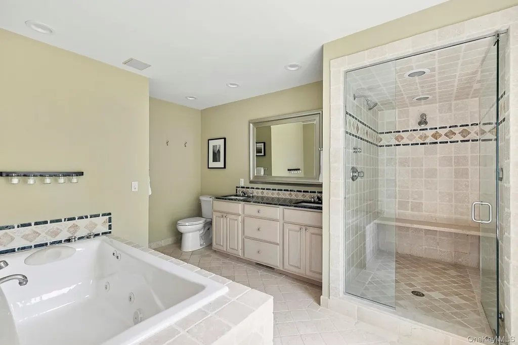 29 Bittersweet Lane Southampton NY 11963