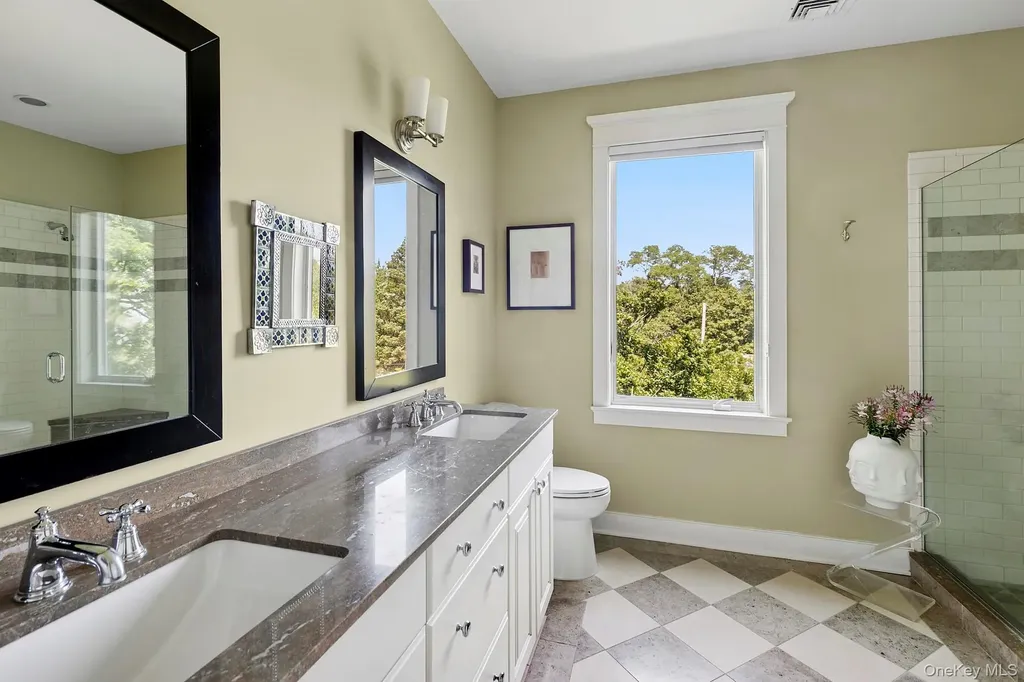 29 Bittersweet Lane Southampton NY 11963