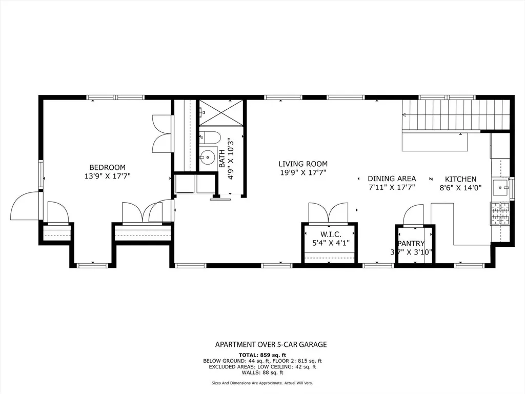 4 Clock Tower Lane Old Westbury NY 11568
