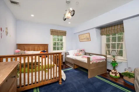 4 Clock Tower Lane Old Westbury NY 11568