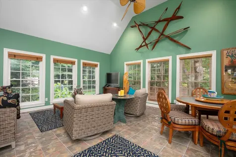 4 Clock Tower Lane Old Westbury NY 11568