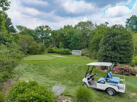 4 Clock Tower Lane Old Westbury NY 11568