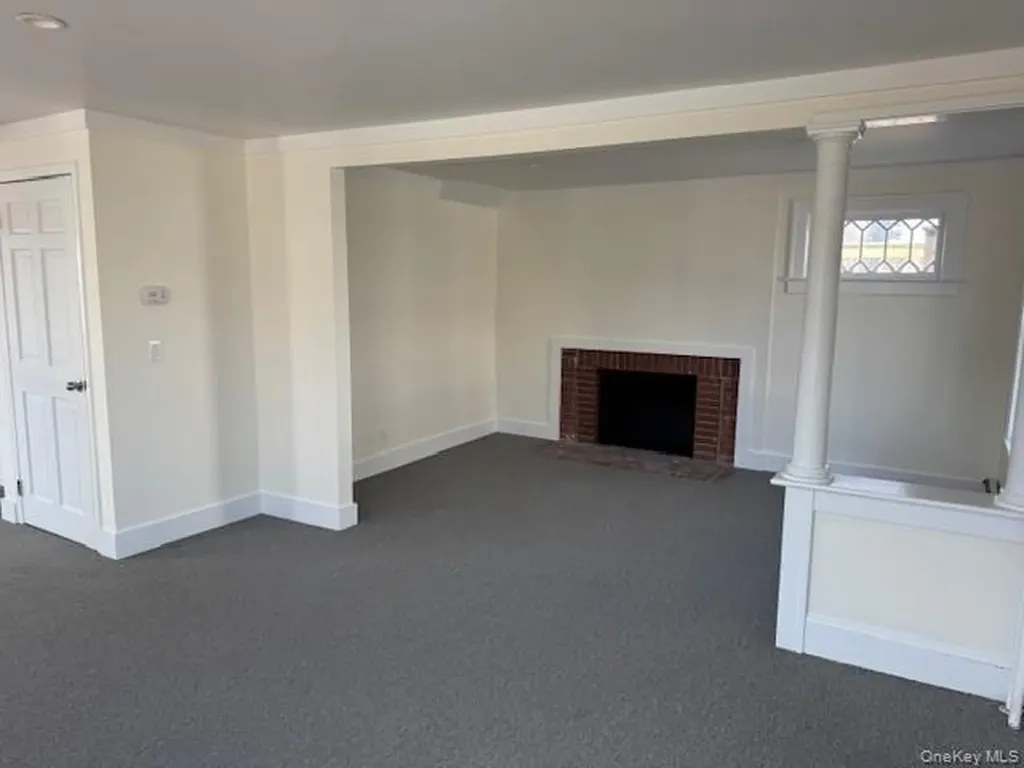 128 N Ocean Avenue Patchogue NY 11772
