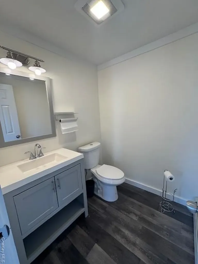 128 N Ocean Avenue Patchogue NY 11772