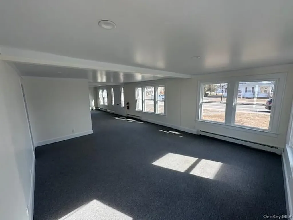 128 N Ocean Avenue Patchogue NY 11772