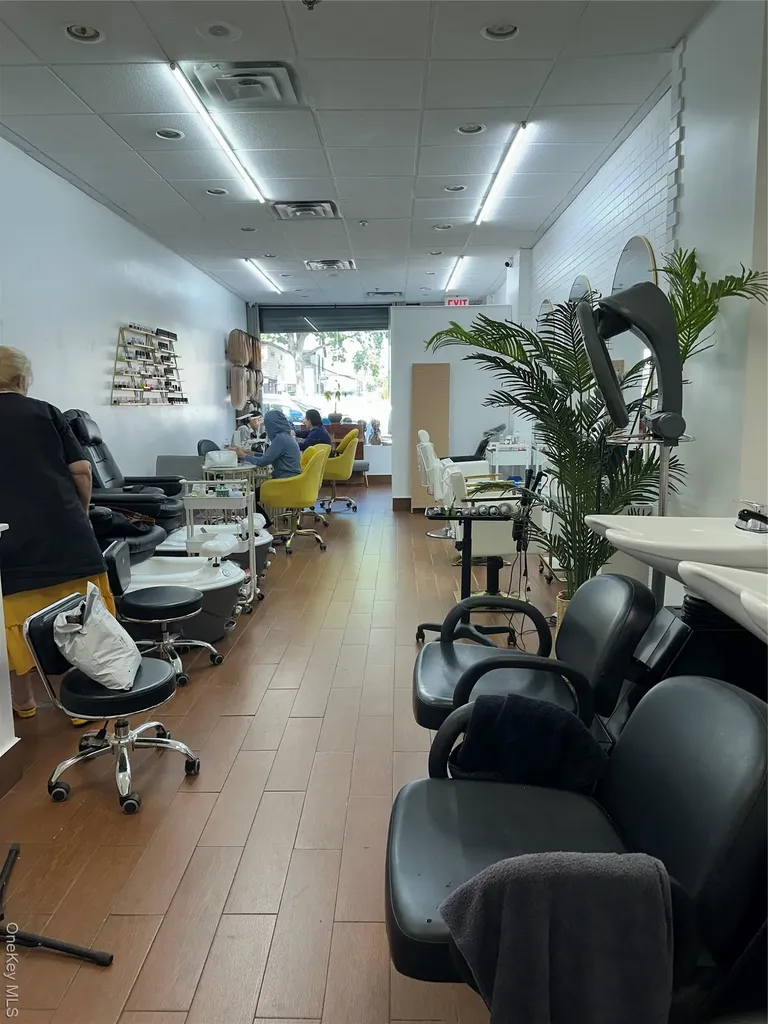 68-40 Main Street Flushing NY 11367