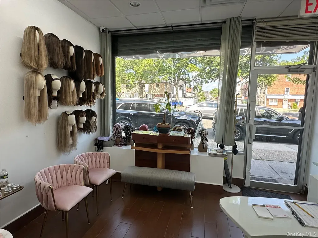68-40 Main Street Flushing NY 11367