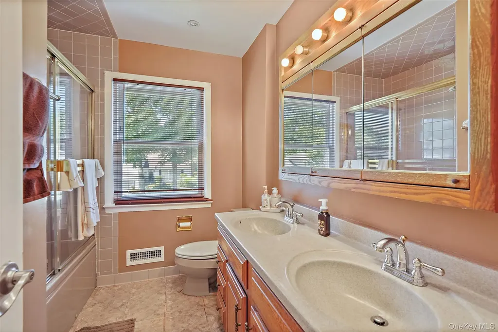85 Vernon Drive Scarsdale NY 10583