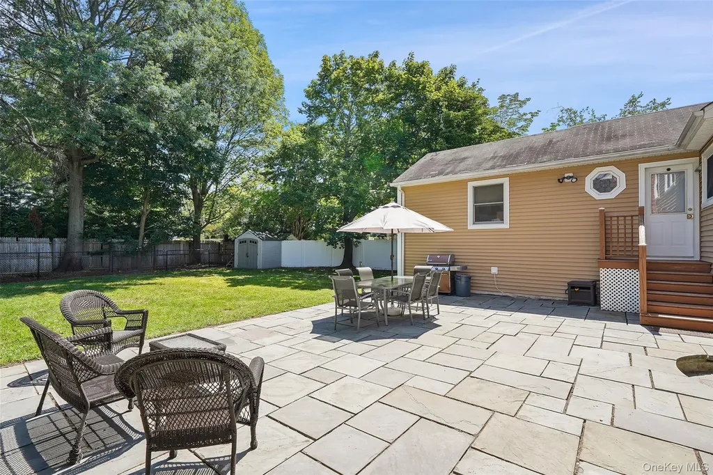 85 Vernon Drive Scarsdale NY 10583
