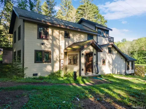 106 Earles Lane Gilboa NY 12076