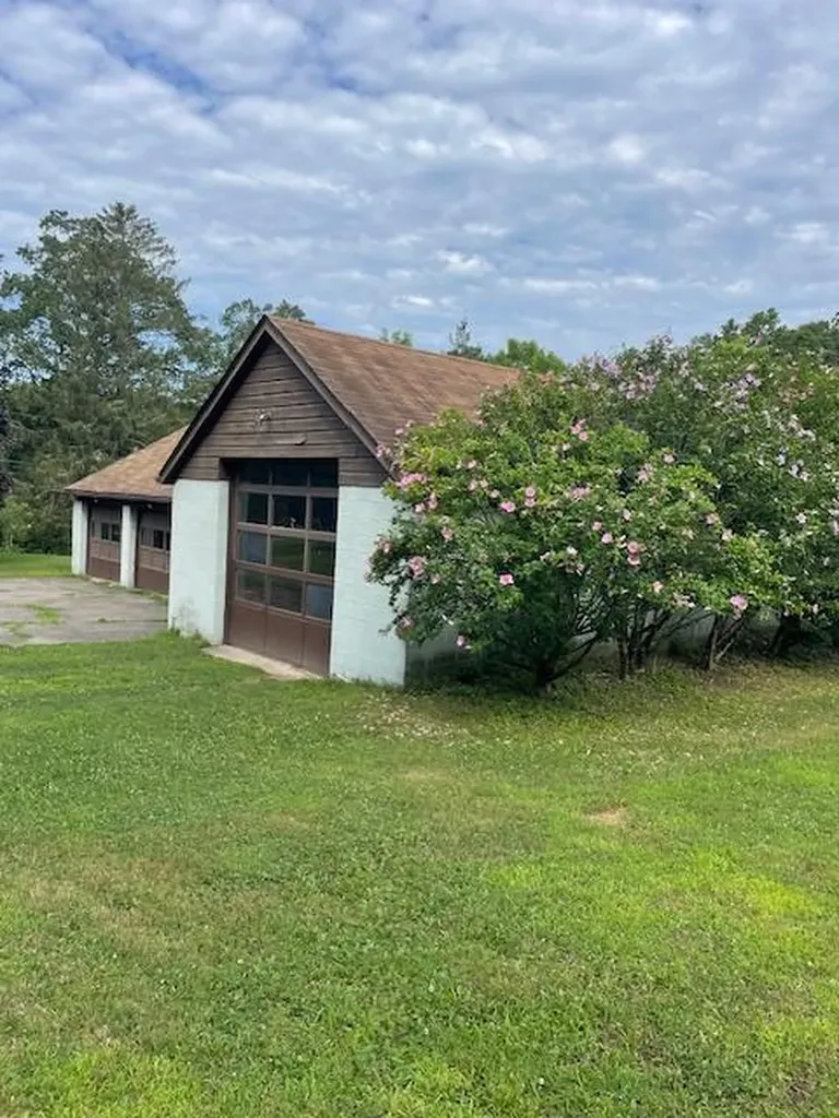 100 Decker Road Wallkill NY 12589