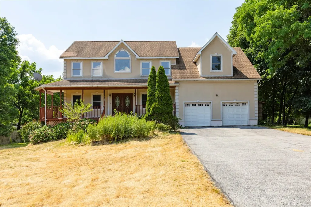 27 King Drive Poughkeepsie NY 12603