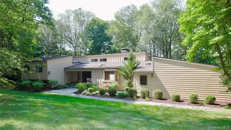 33 Greenlawn Road Amawalk NY 10501