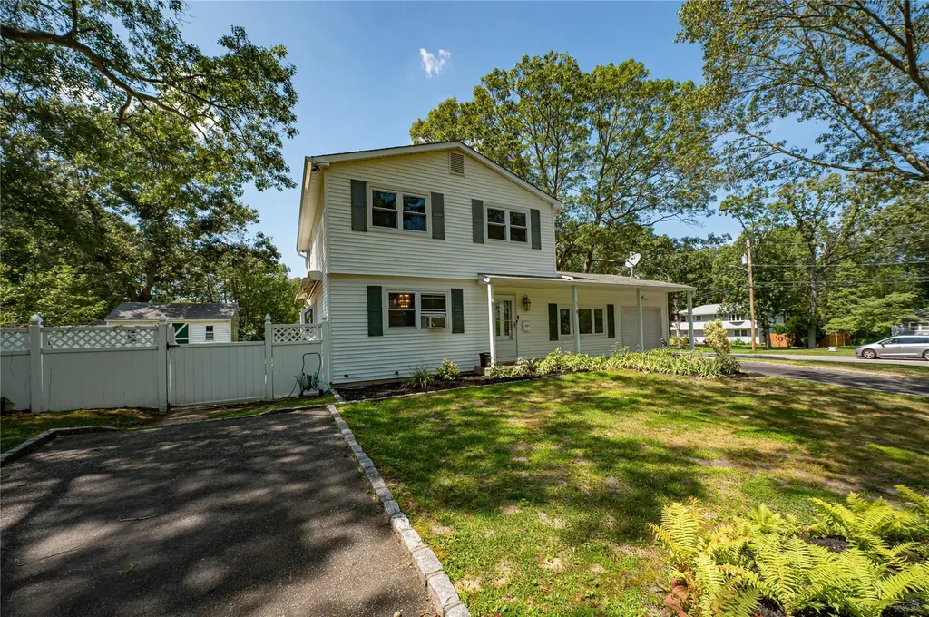 1 Eileen Court Coram NY 11727