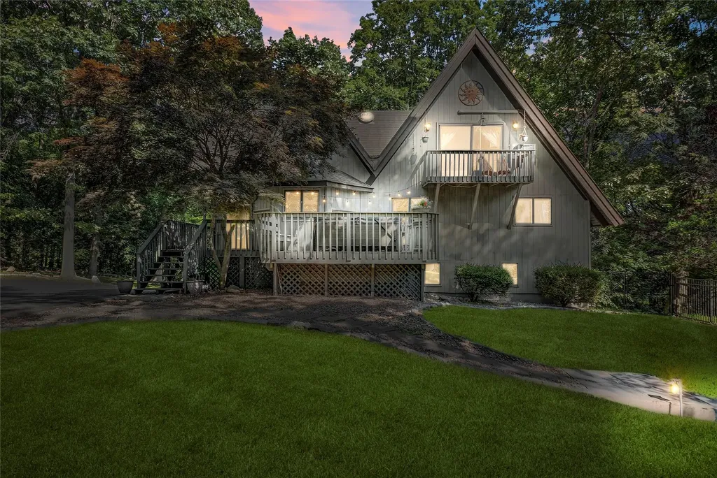 243 Smithtown Road Fishkill NY 12524