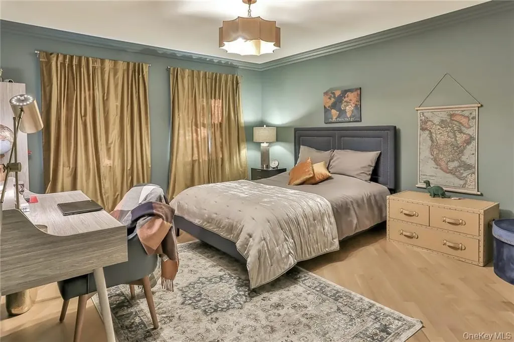 433 New Rochelle Road Bronxville NY 10708