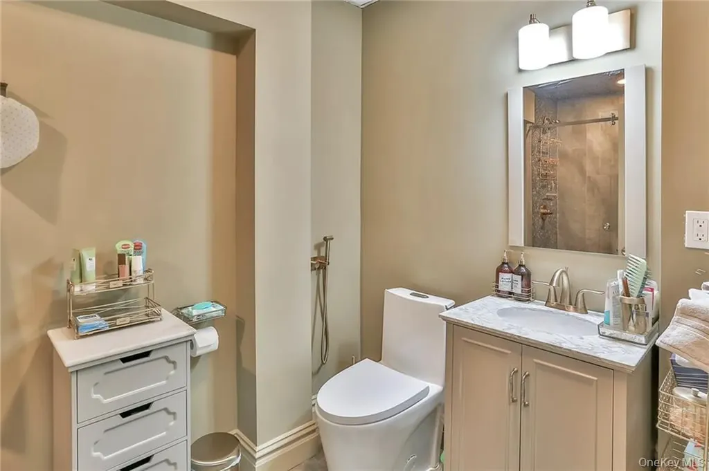 433 New Rochelle Road Bronxville NY 10708