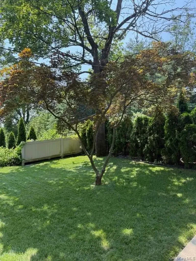433 New Rochelle Road Bronxville NY 10708