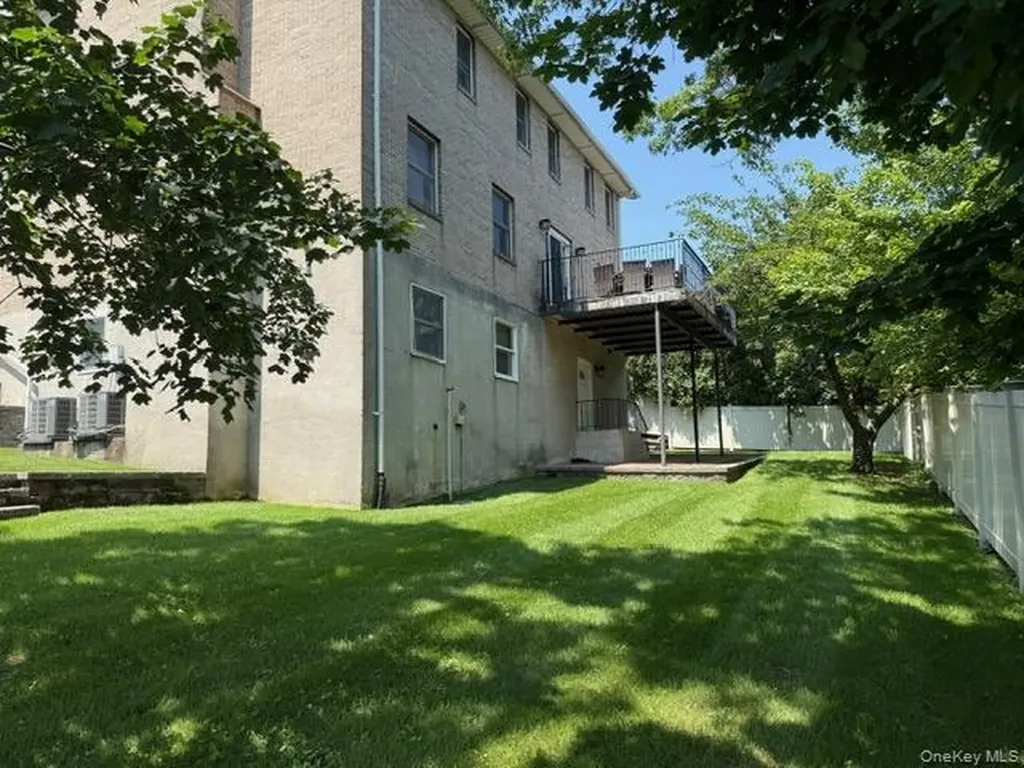 433 New Rochelle Road Bronxville NY 10708