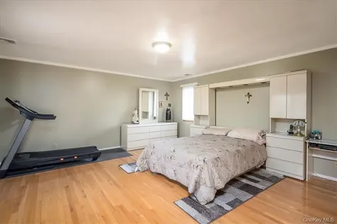 31 Prospect Avenue Eastchester NY 10709