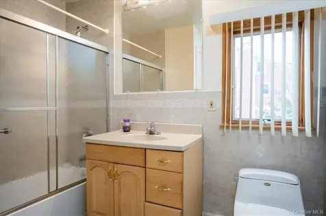 31 Prospect Avenue Eastchester NY 10709