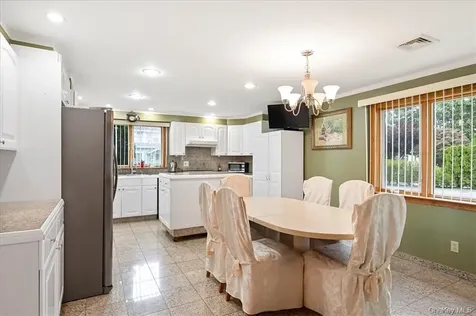 31 Prospect Avenue Eastchester NY 10709