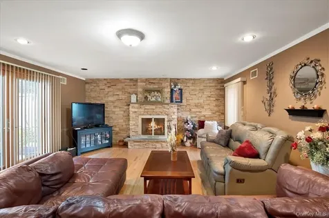 31 Prospect Avenue Eastchester NY 10709