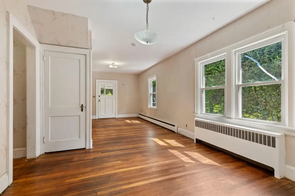 98 Westlake Drive Valhalla NY 10595