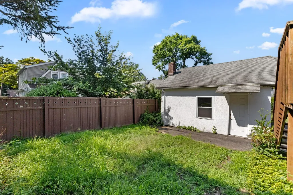 98 Westlake Drive Valhalla NY 10595