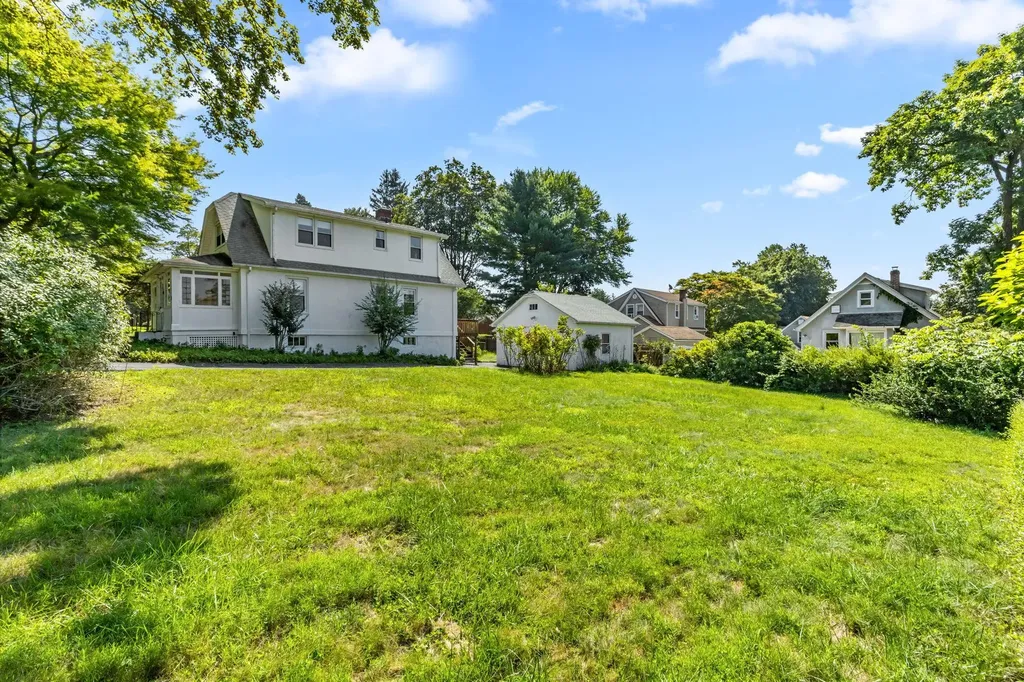 98 Westlake Drive Valhalla NY 10595