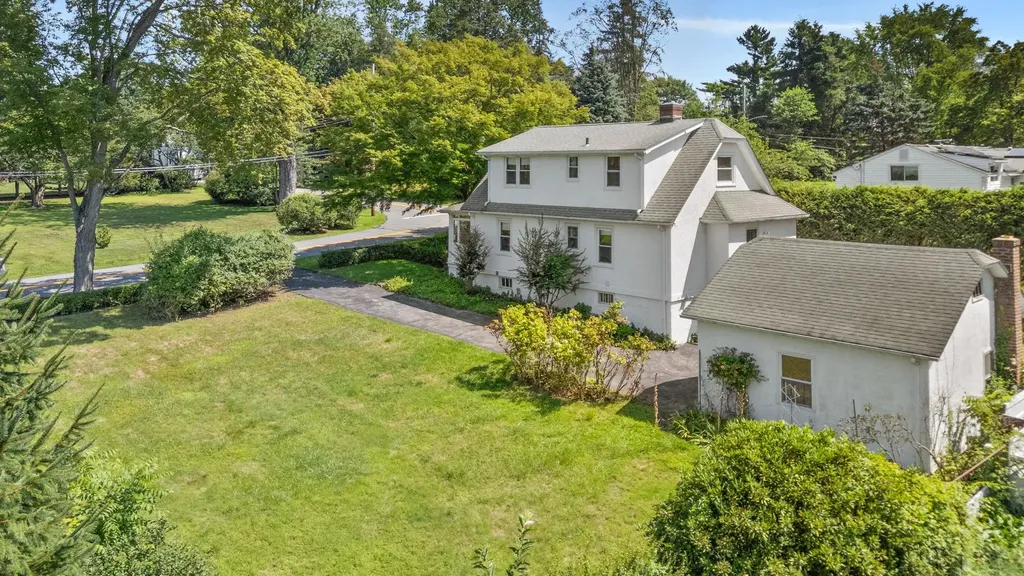 98 Westlake Drive Valhalla NY 10595