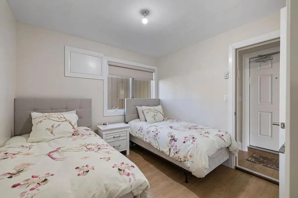 79 Francis Place Spring Valley NY 10977
