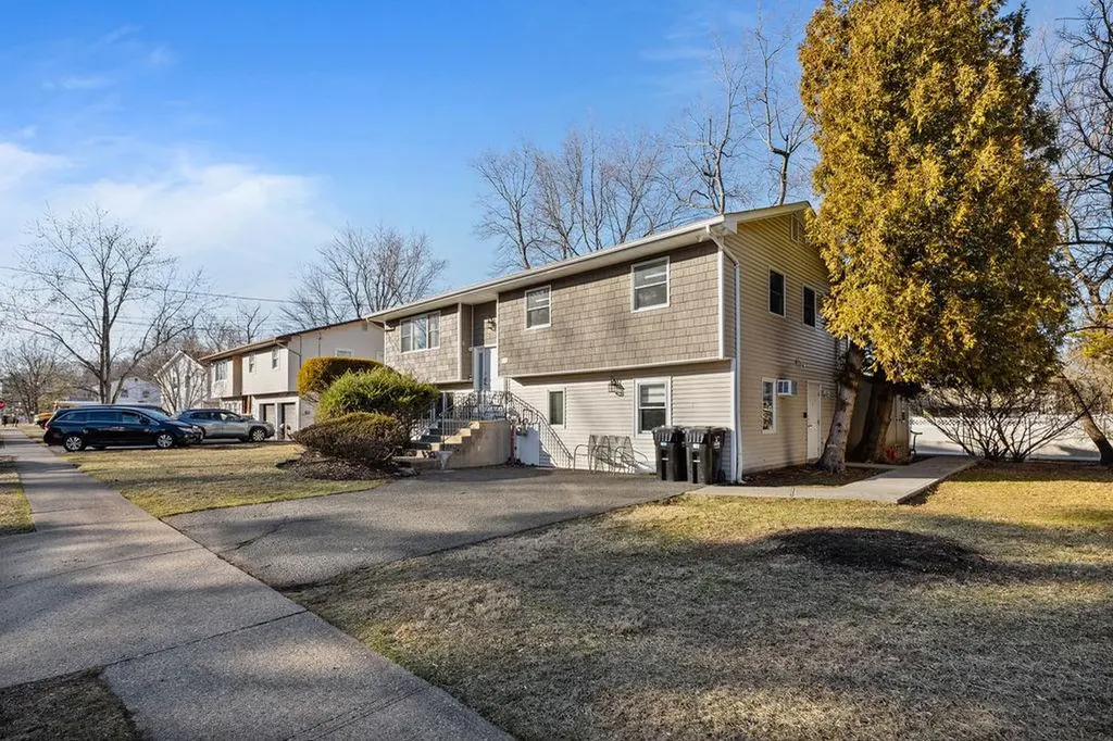 79 Francis Place Spring Valley NY 10977
