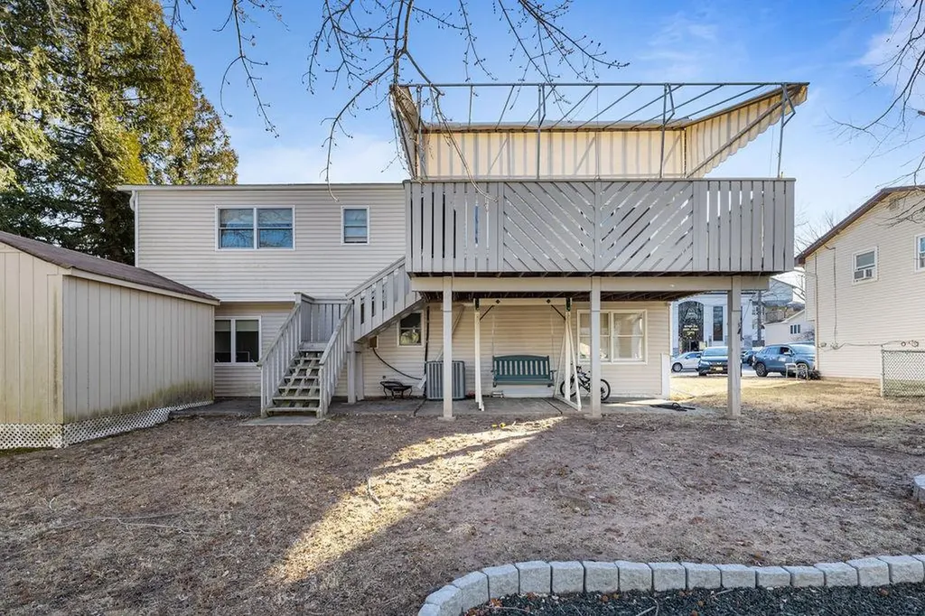 79 Francis Place Spring Valley NY 10977