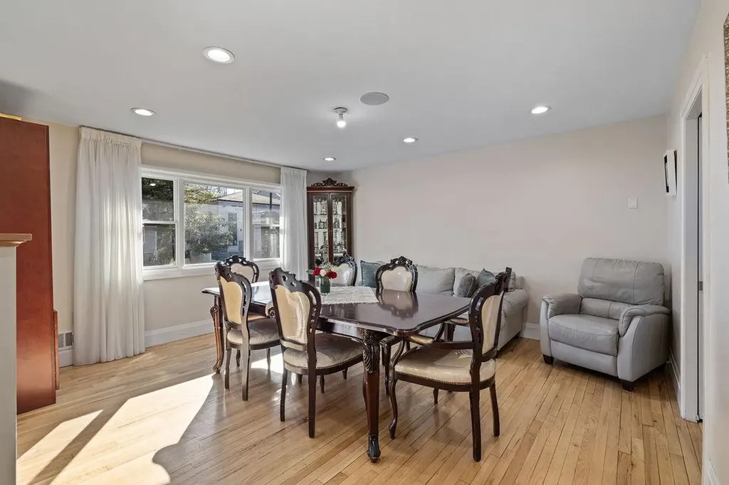 79 Francis Place Spring Valley NY 10977