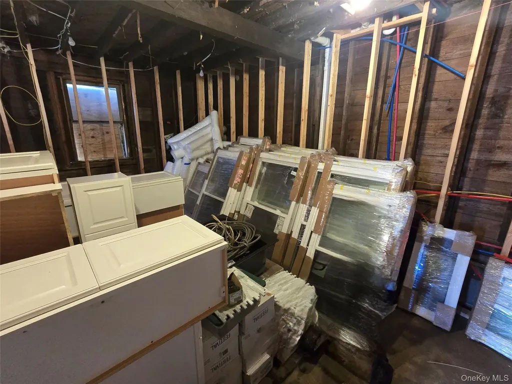 31 Union Avenue Patchogue NY 11772