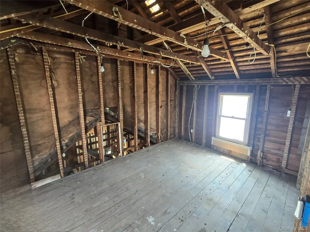 31 Union Avenue Patchogue NY 11772