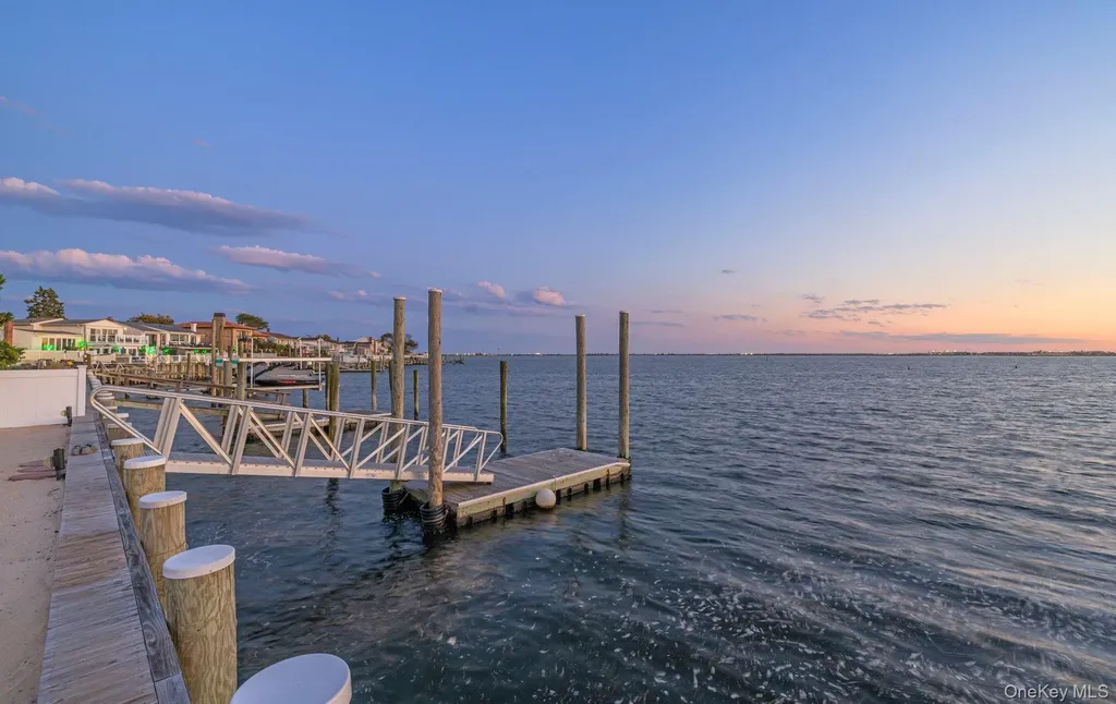 3516 Bertha Drive Baldwin NY 11510