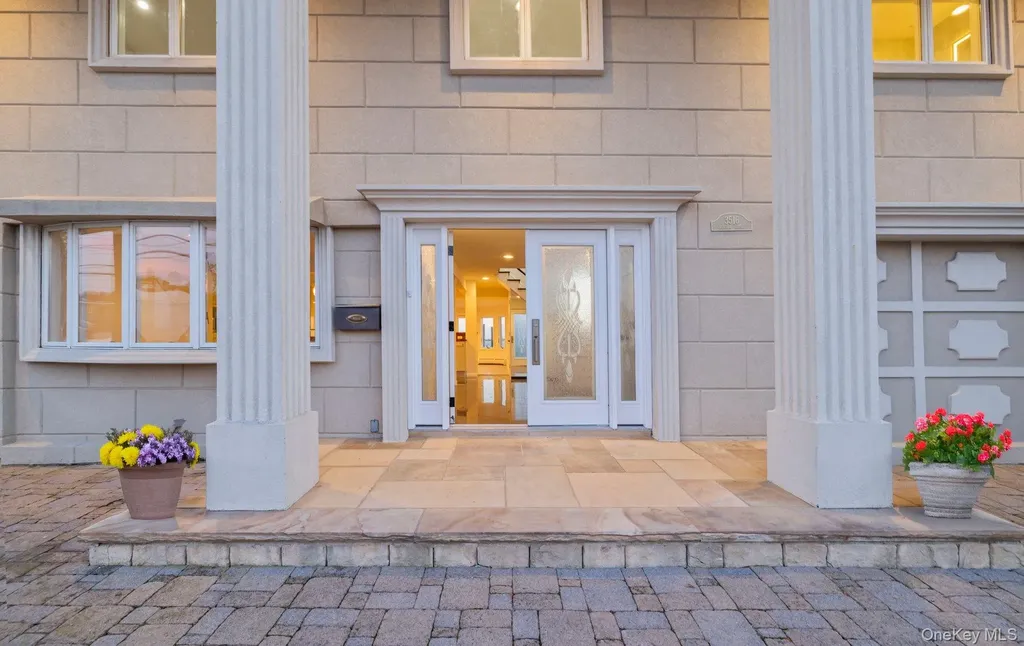 3516 Bertha Drive Baldwin NY 11510