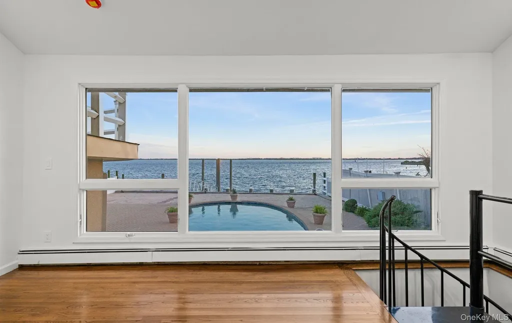 3516 Bertha Drive Baldwin NY 11510
