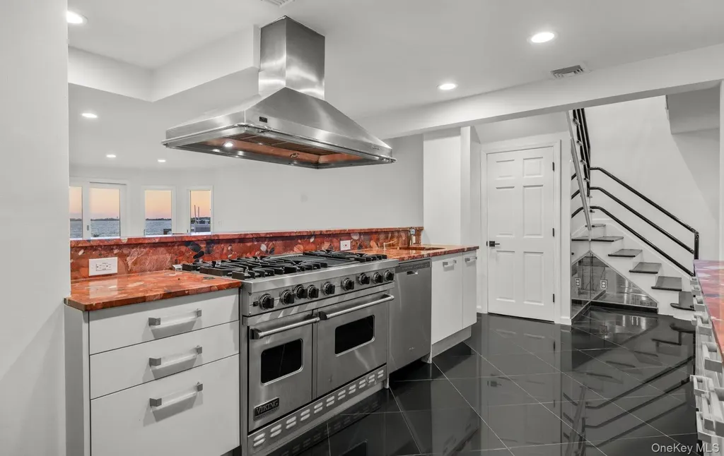 3516 Bertha Drive Baldwin NY 11510