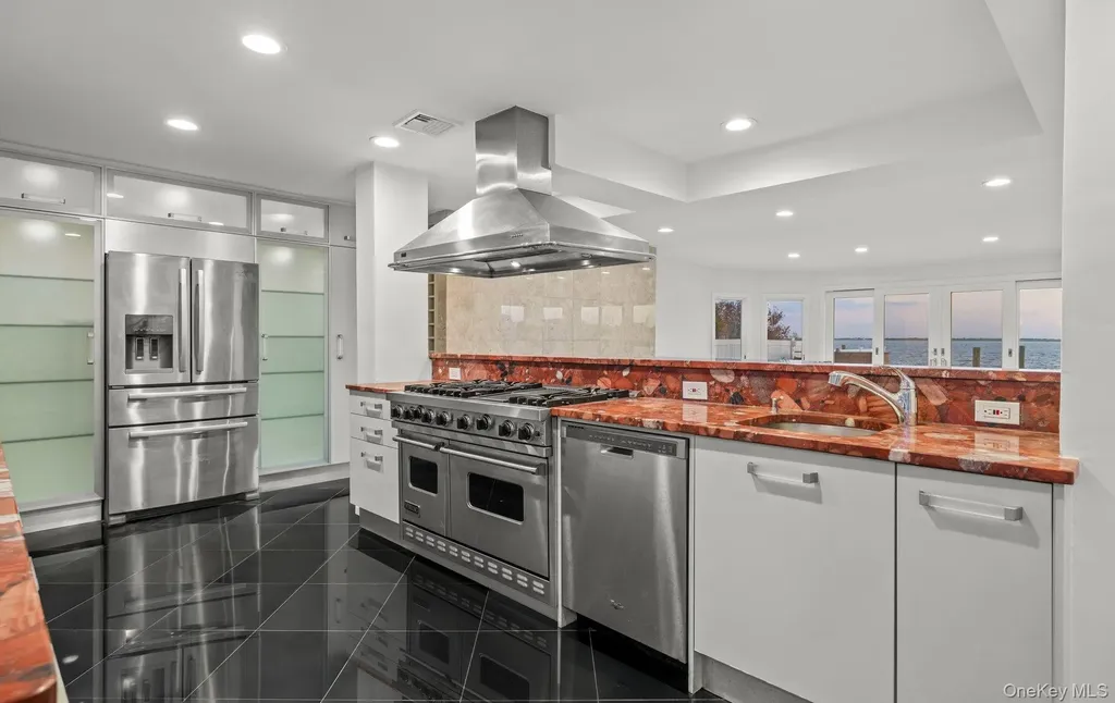 3516 Bertha Drive Baldwin NY 11510
