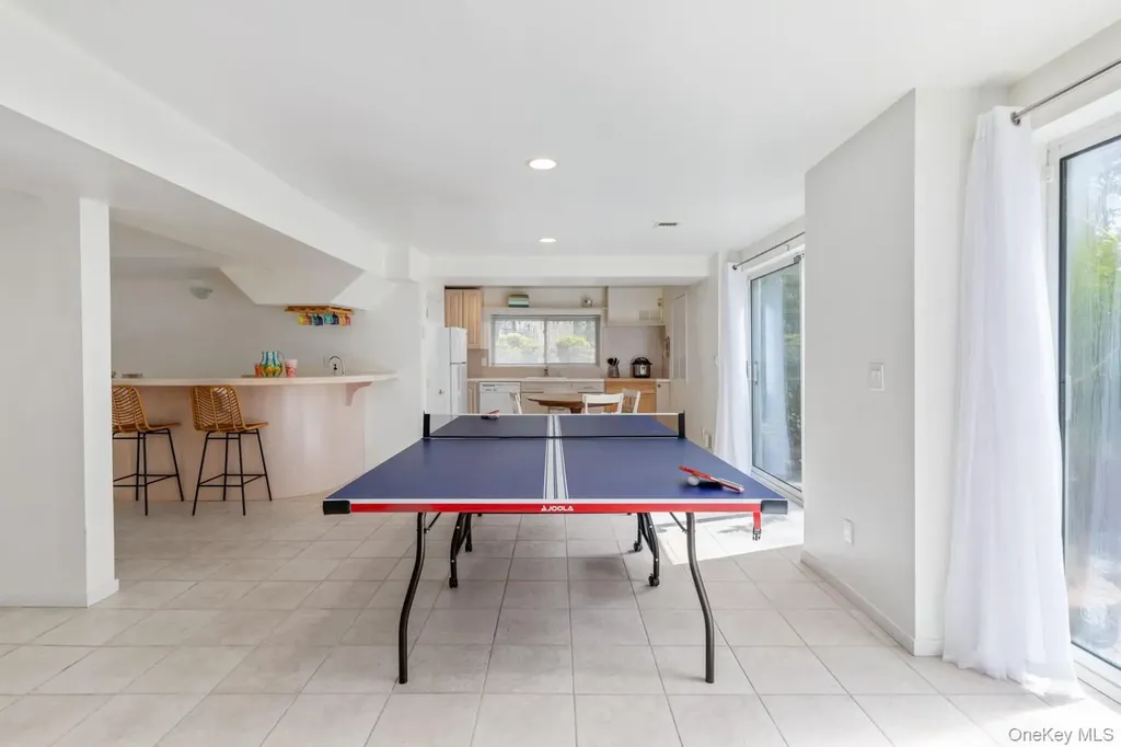 12 Douglas Court Hampton Bays NY 11946