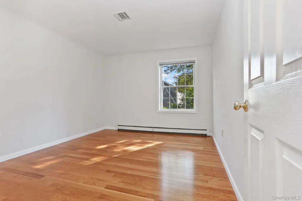 161 Adelphi Avenue Harrison NY 10528