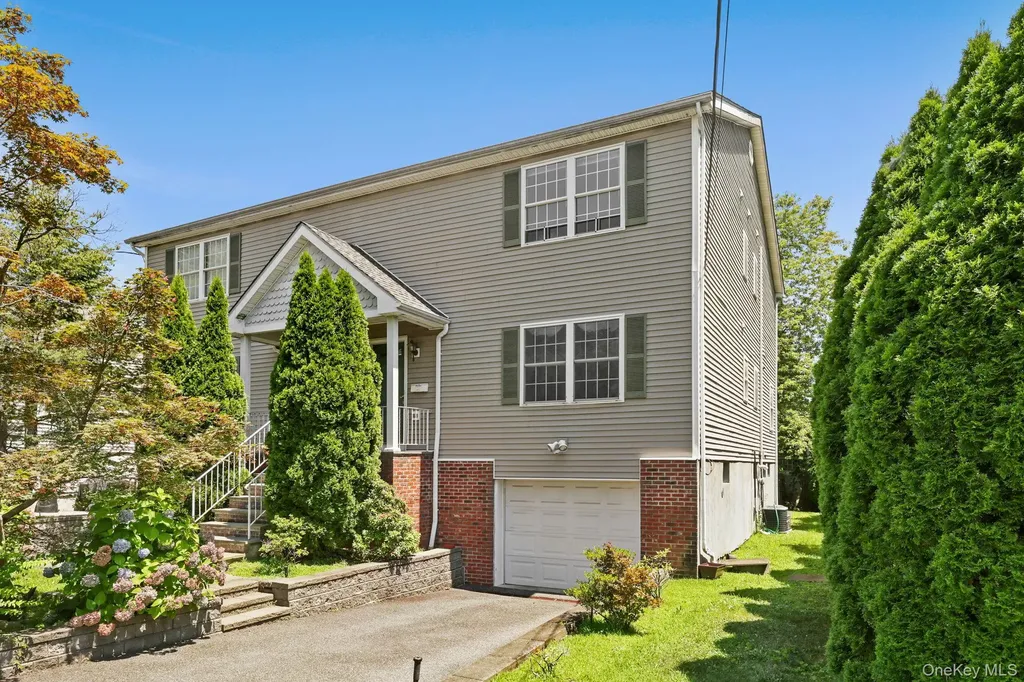 161 Adelphi Avenue Harrison NY 10528