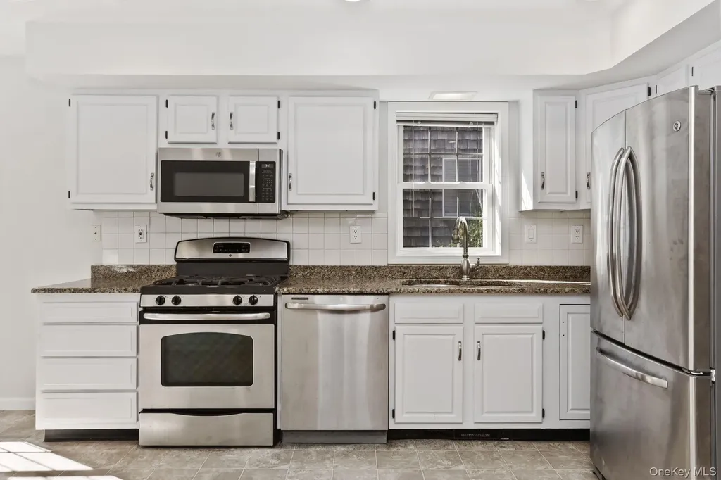 161 Adelphi Avenue Harrison NY 10528