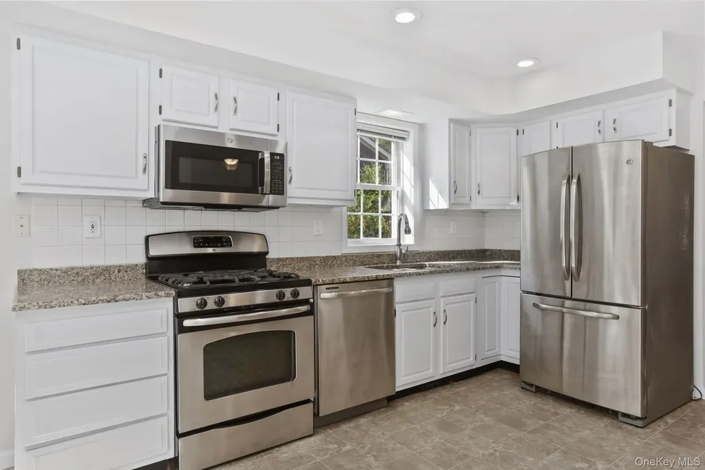 161 Adelphi Avenue Harrison NY 10528